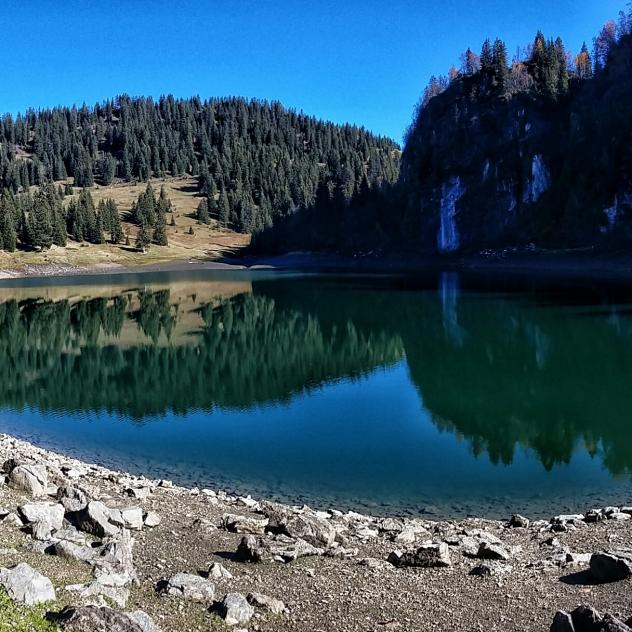 Pêche au lac des Chavonnes