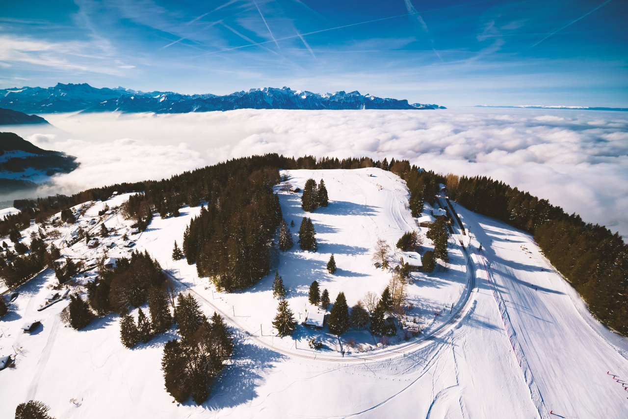 Pléiades ski