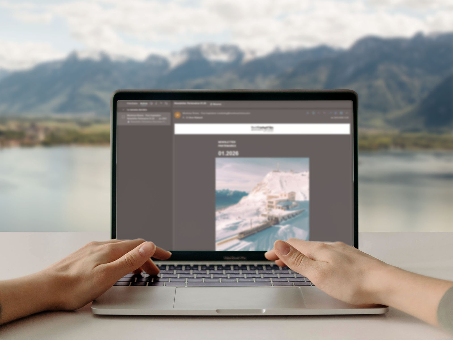 Fullscreen Header Image
