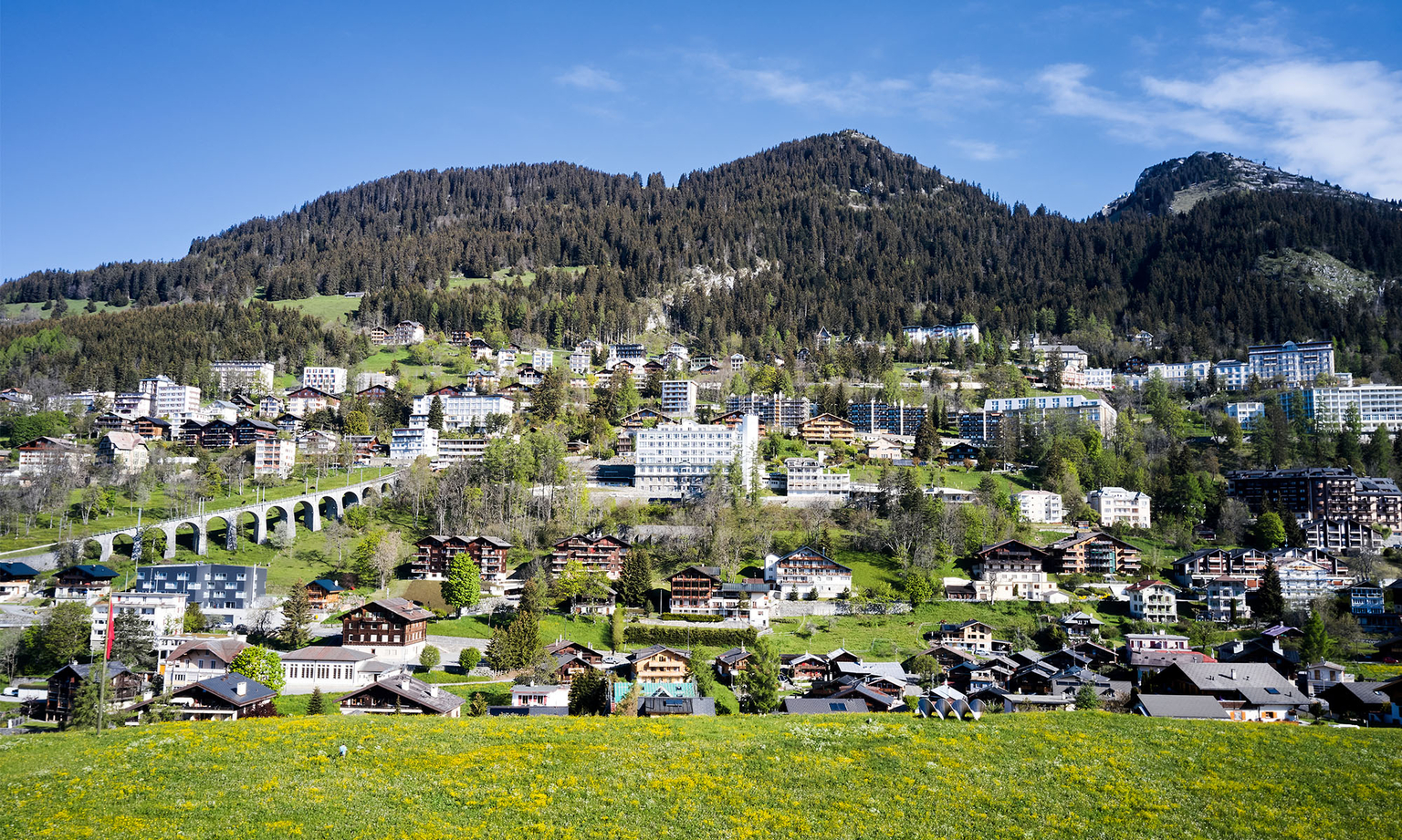 Around Leysin
