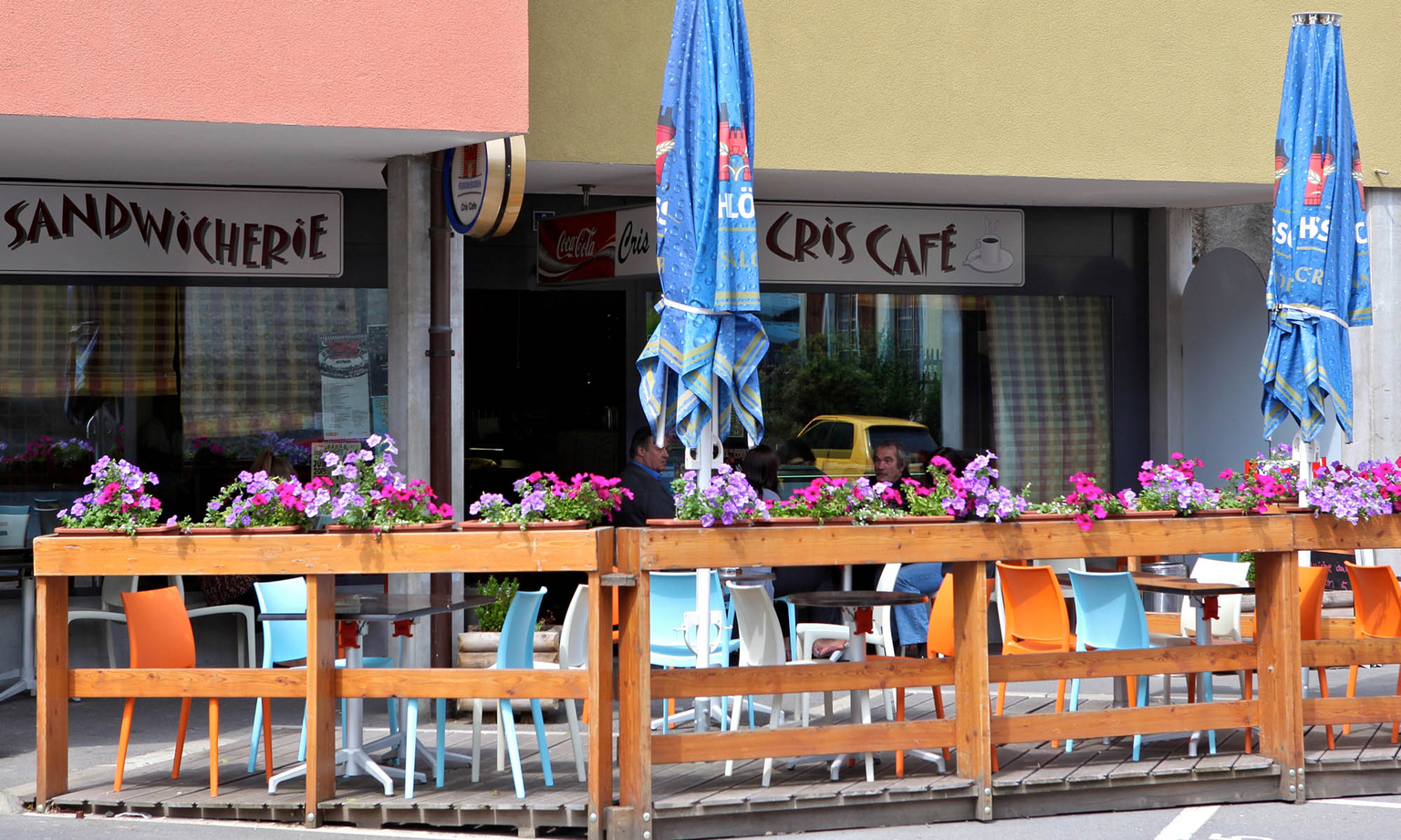 Cris Café