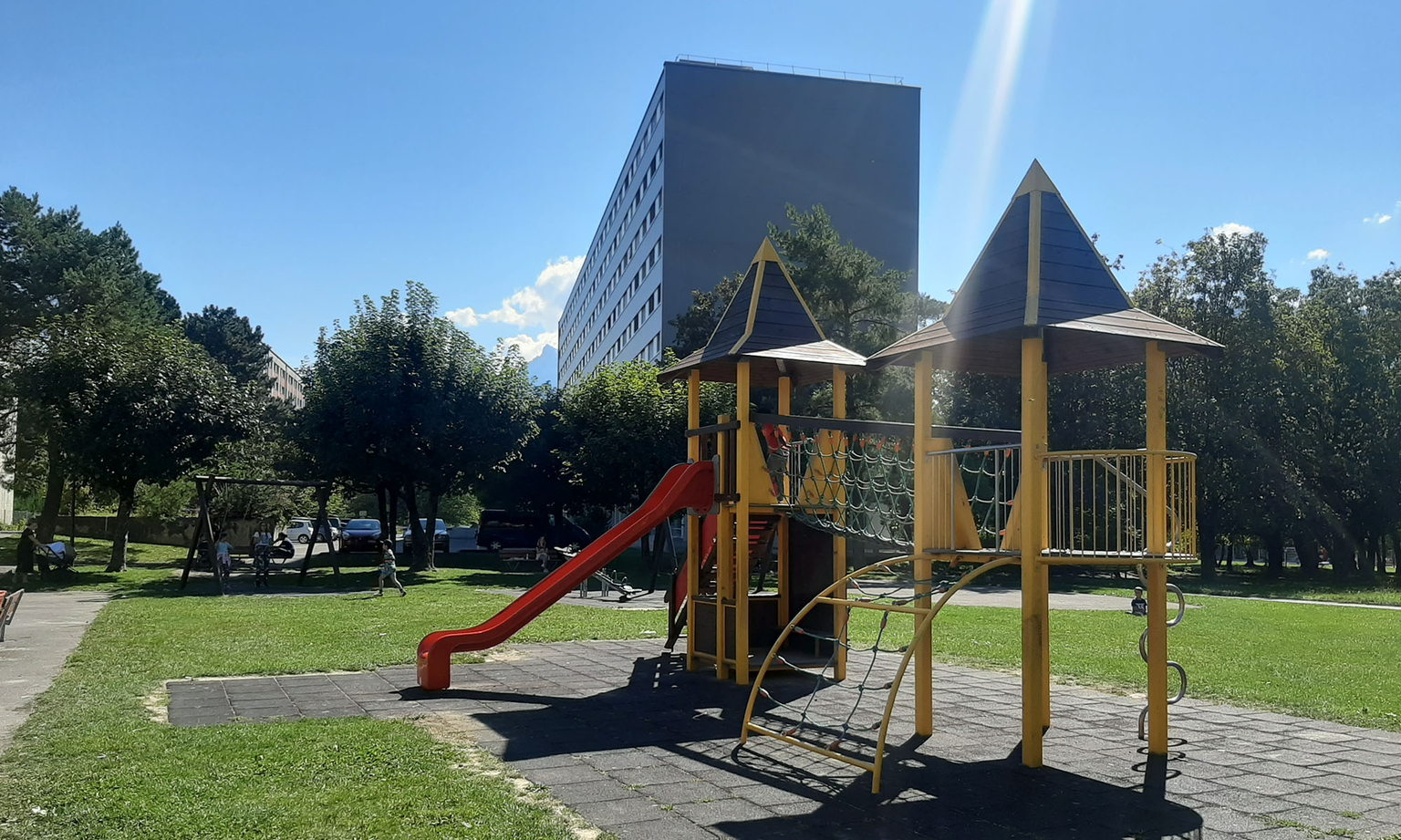Place de jeux de la Planchette