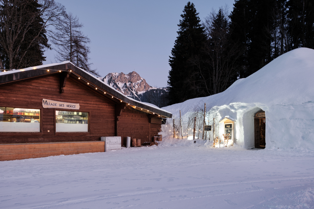 Les Igloos du Village des Neiges