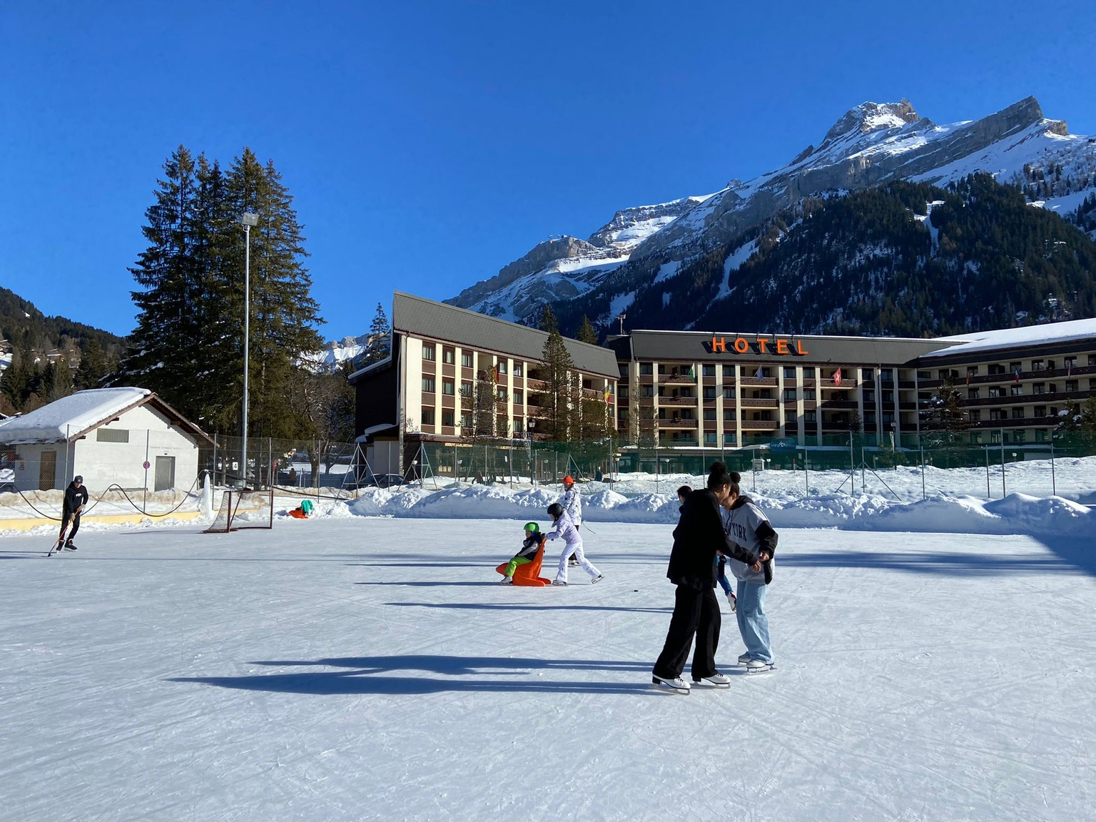 Eislaufen in Les Diablerets