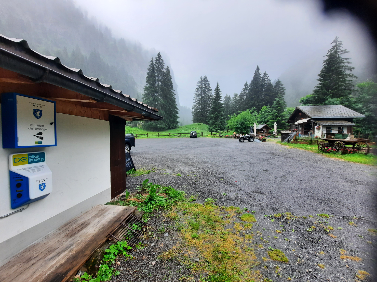 E-bike terminal - In Pont-de-Nant (behind the refuge)