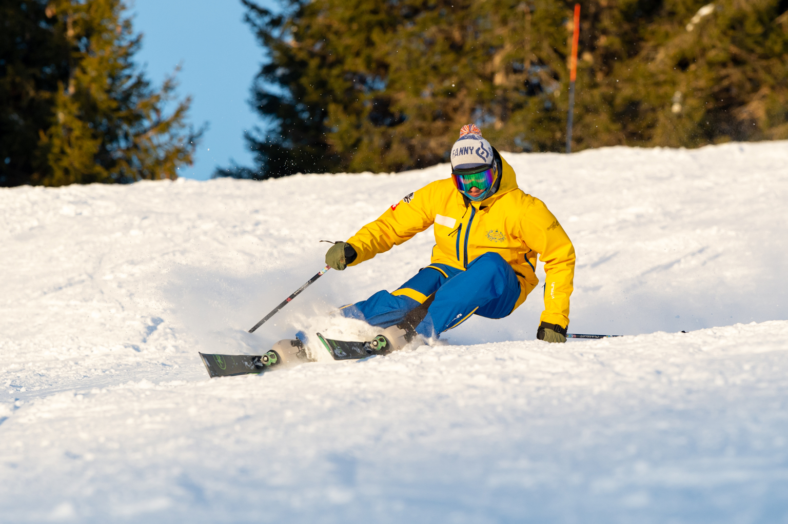 Cours privé de ski et snowboard à l'heure avec la VSS