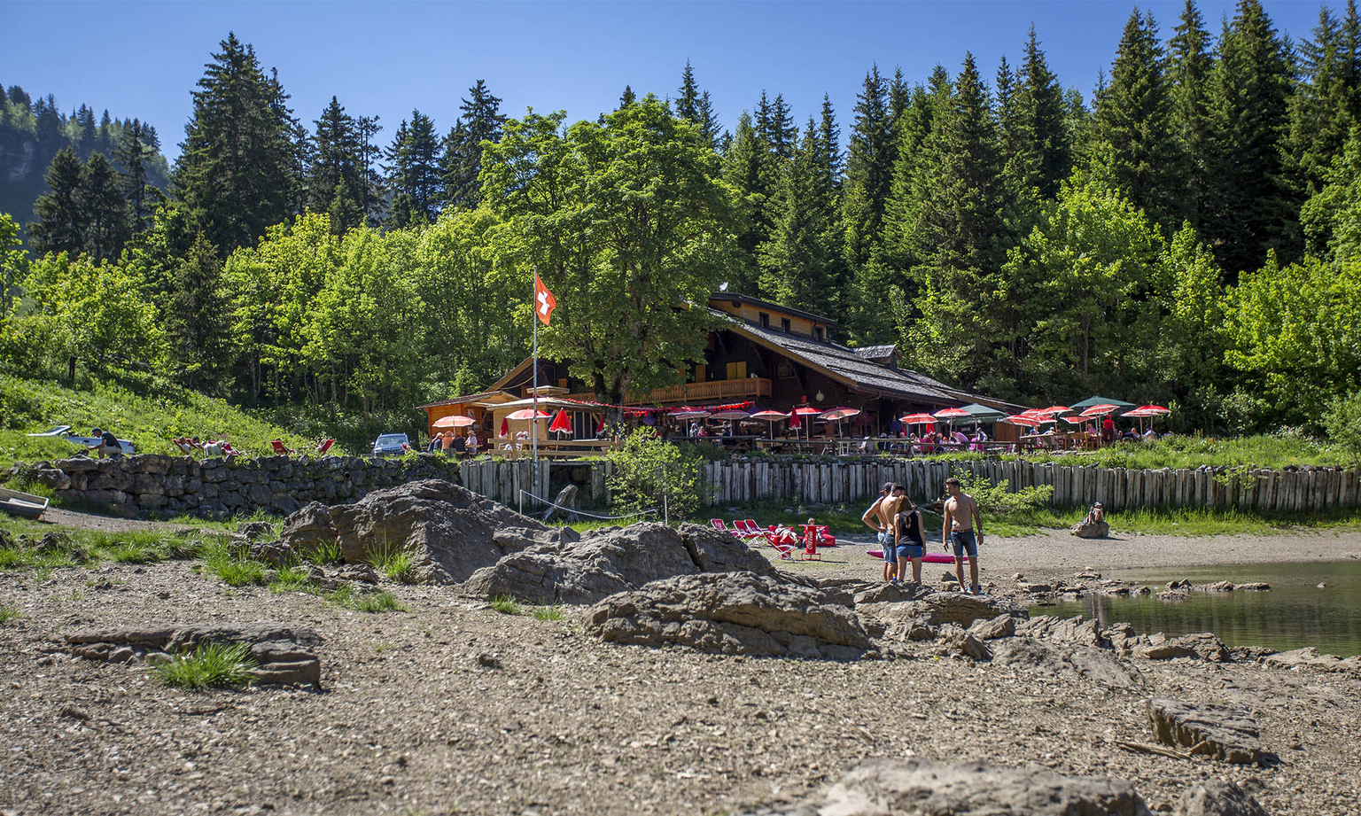 De Bretaye aux Diablerets par le Lac des Chavonnes