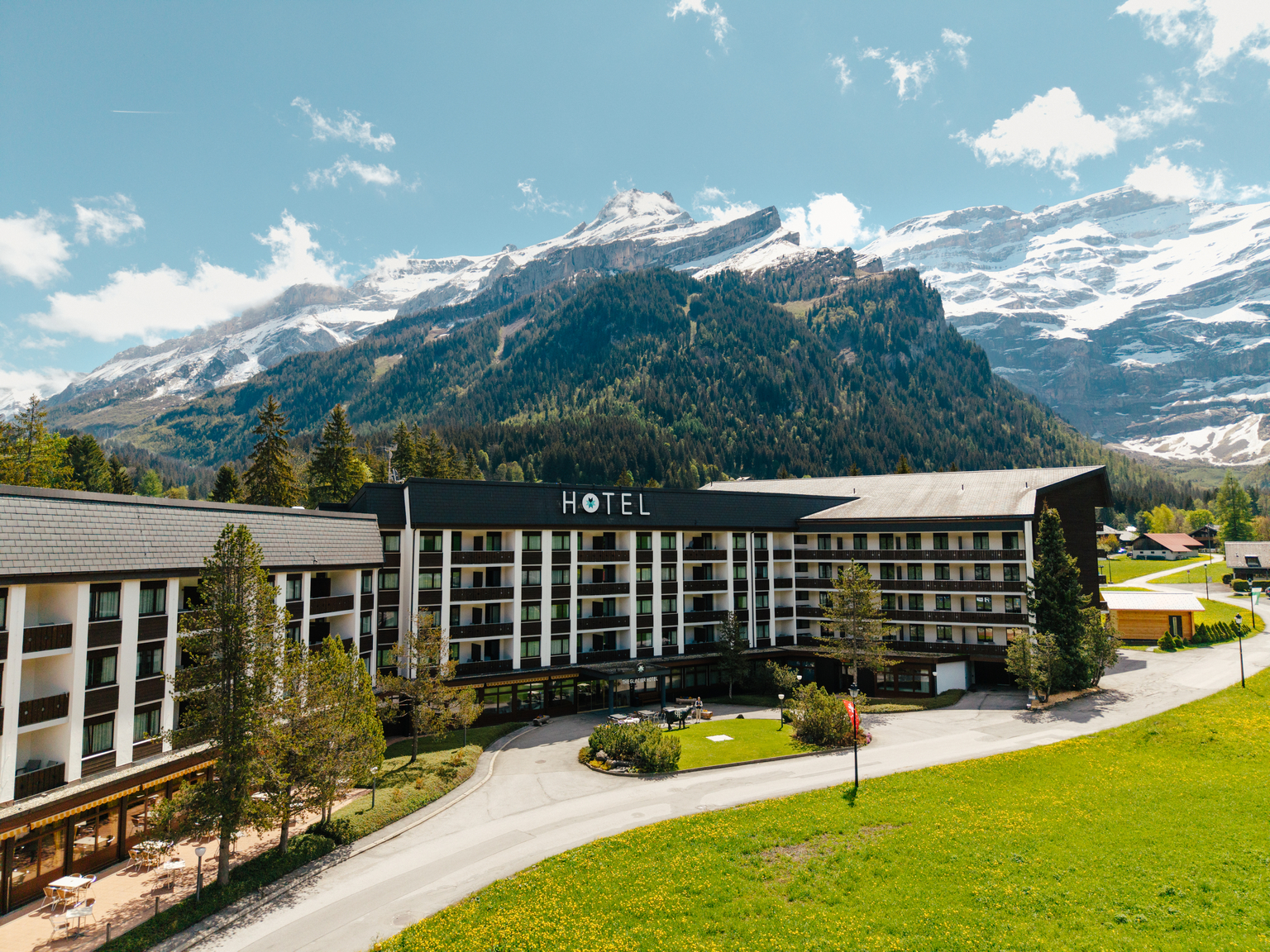 The Glacier Hotel (ex- Eurotel Victoria)