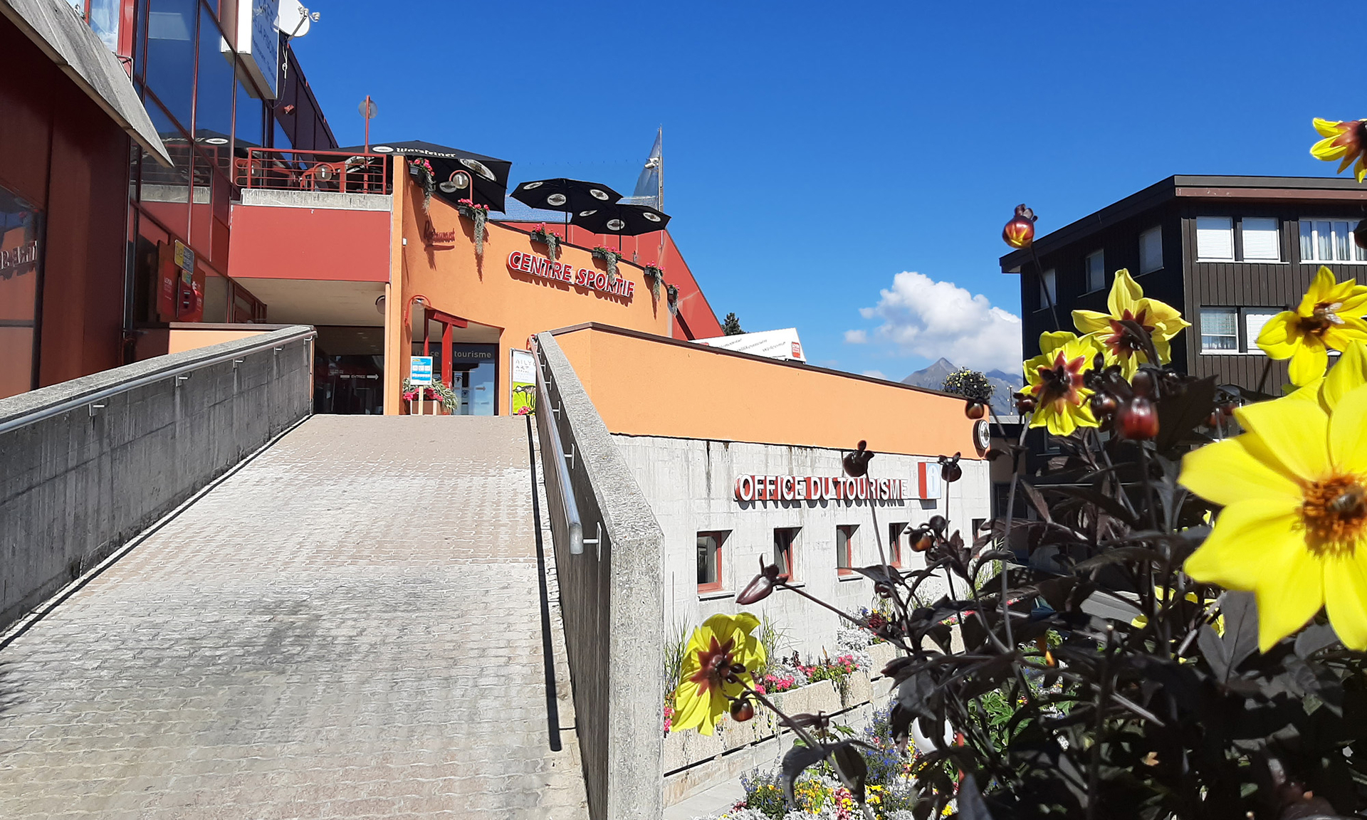 Leysin Tourismusbüro - Sommer - Leysin