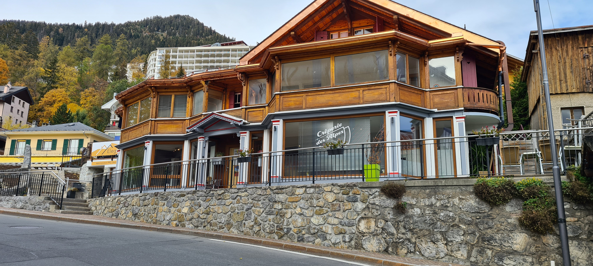 Crêperie des Alpes - été - Leysin