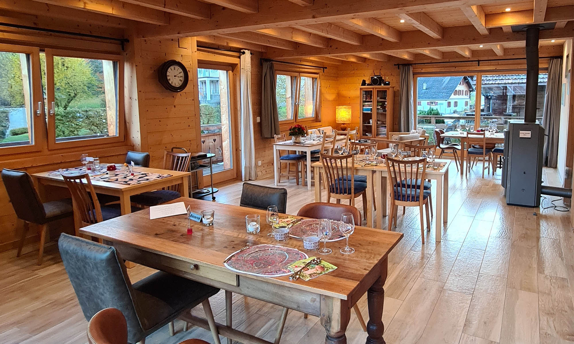 Chalet Tivoli_intérieur-Cergnat-Eté