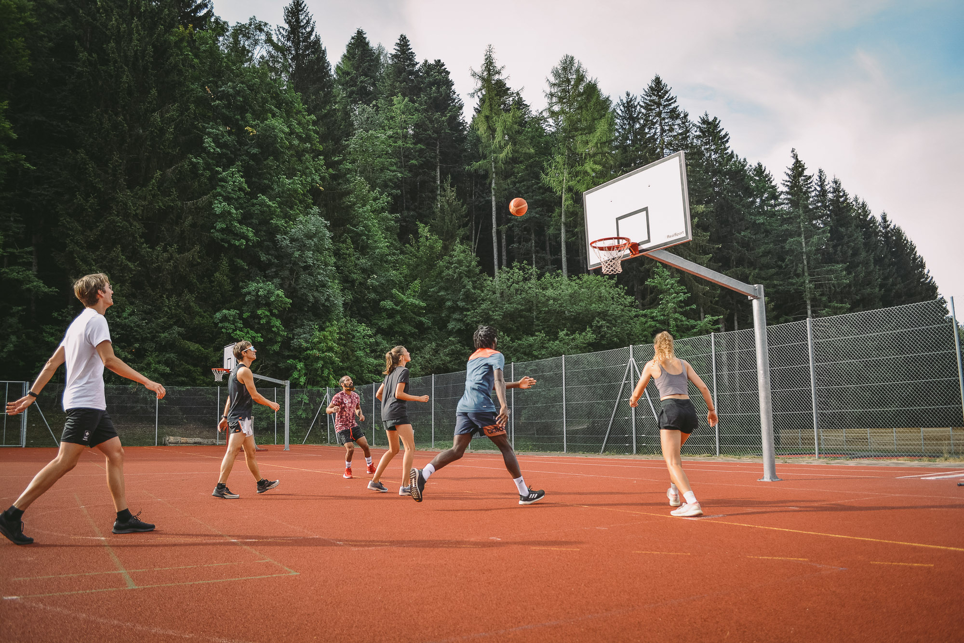 Polysportiver Platz 1 - Sportzentrum der Eisbahn - Leysin