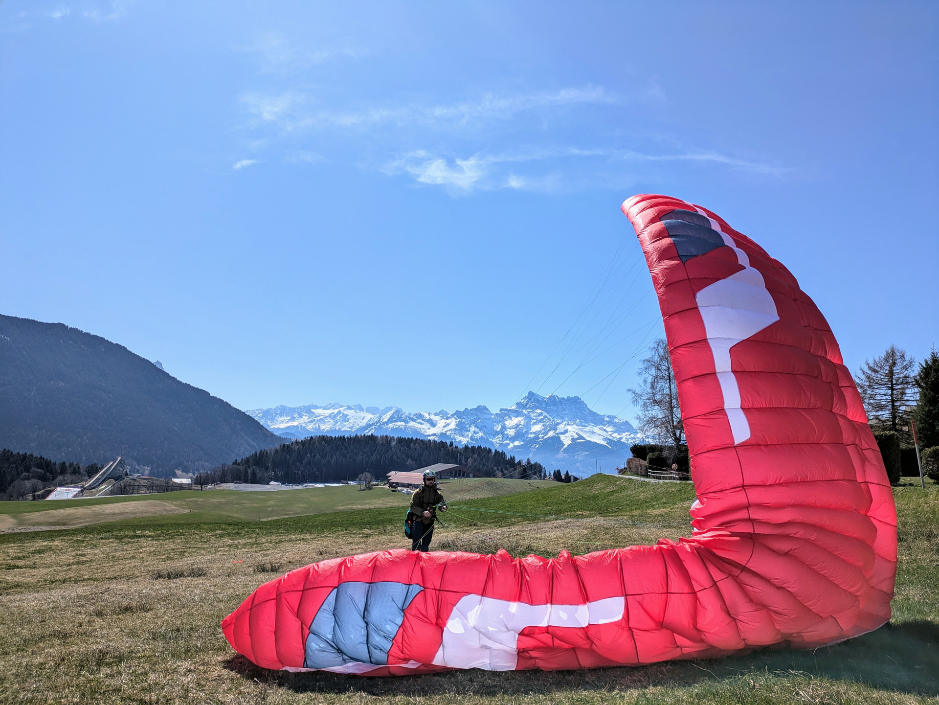 Thalia Gleitschirmfliegen – Landeplatz – Sommer – Leysin