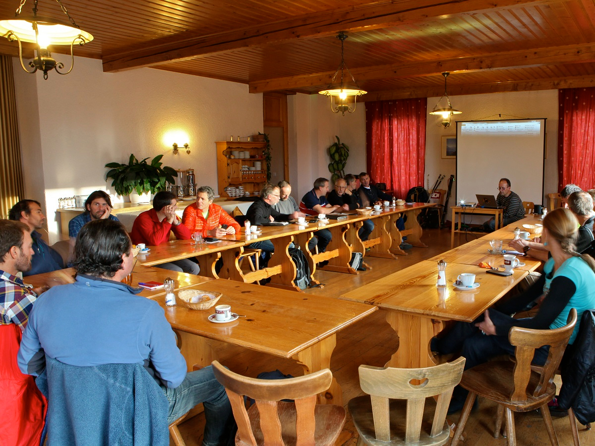 Hotel la Tour d'Aï / große Halle - Leysin