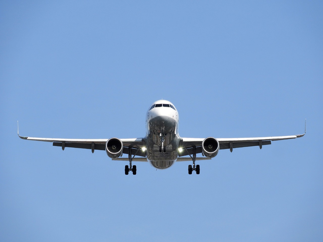Distance from the nearest airports
