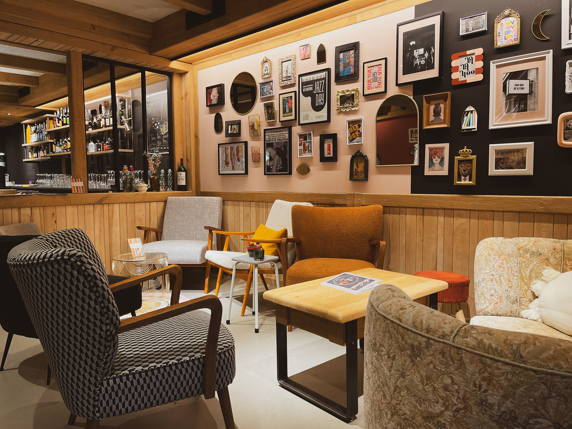 Innenansicht Café Oulala