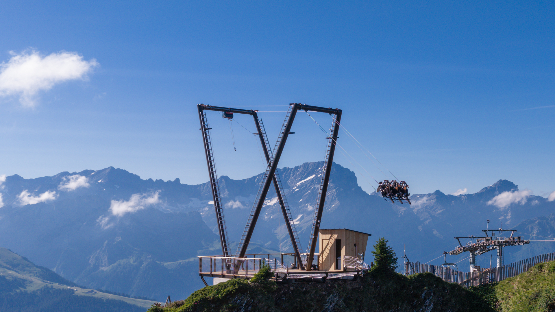 Nervenkitzel garantiert auf der BalancAIR in Villars