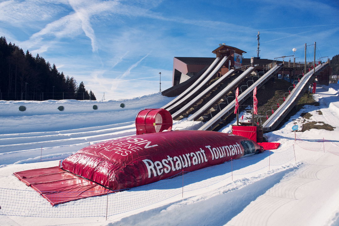Leysin - Tobogganing Park tagsüber - Winter