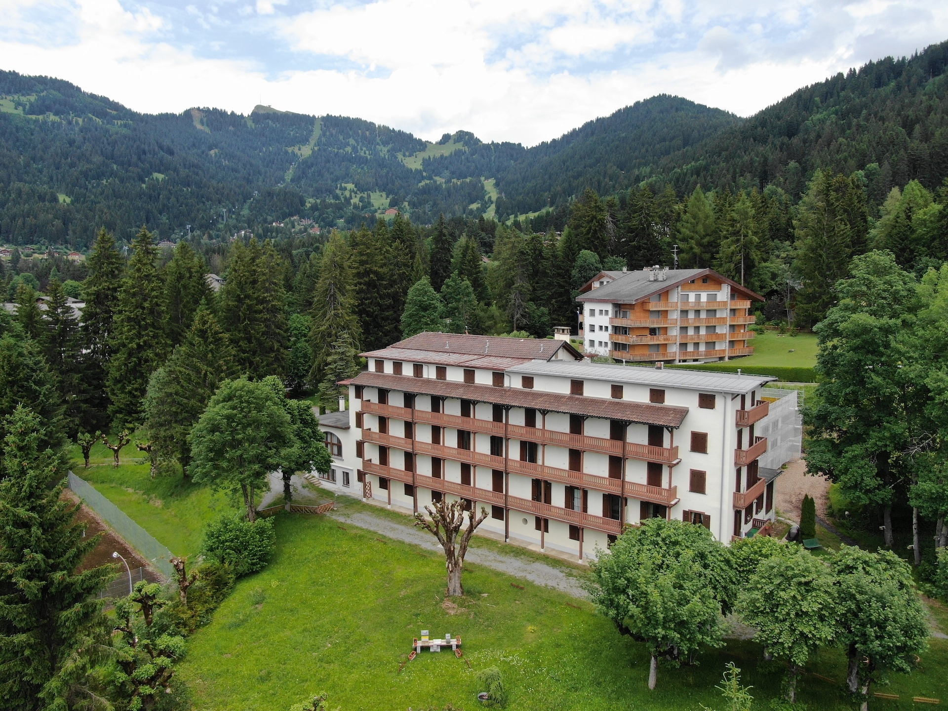 Villars Lodge
