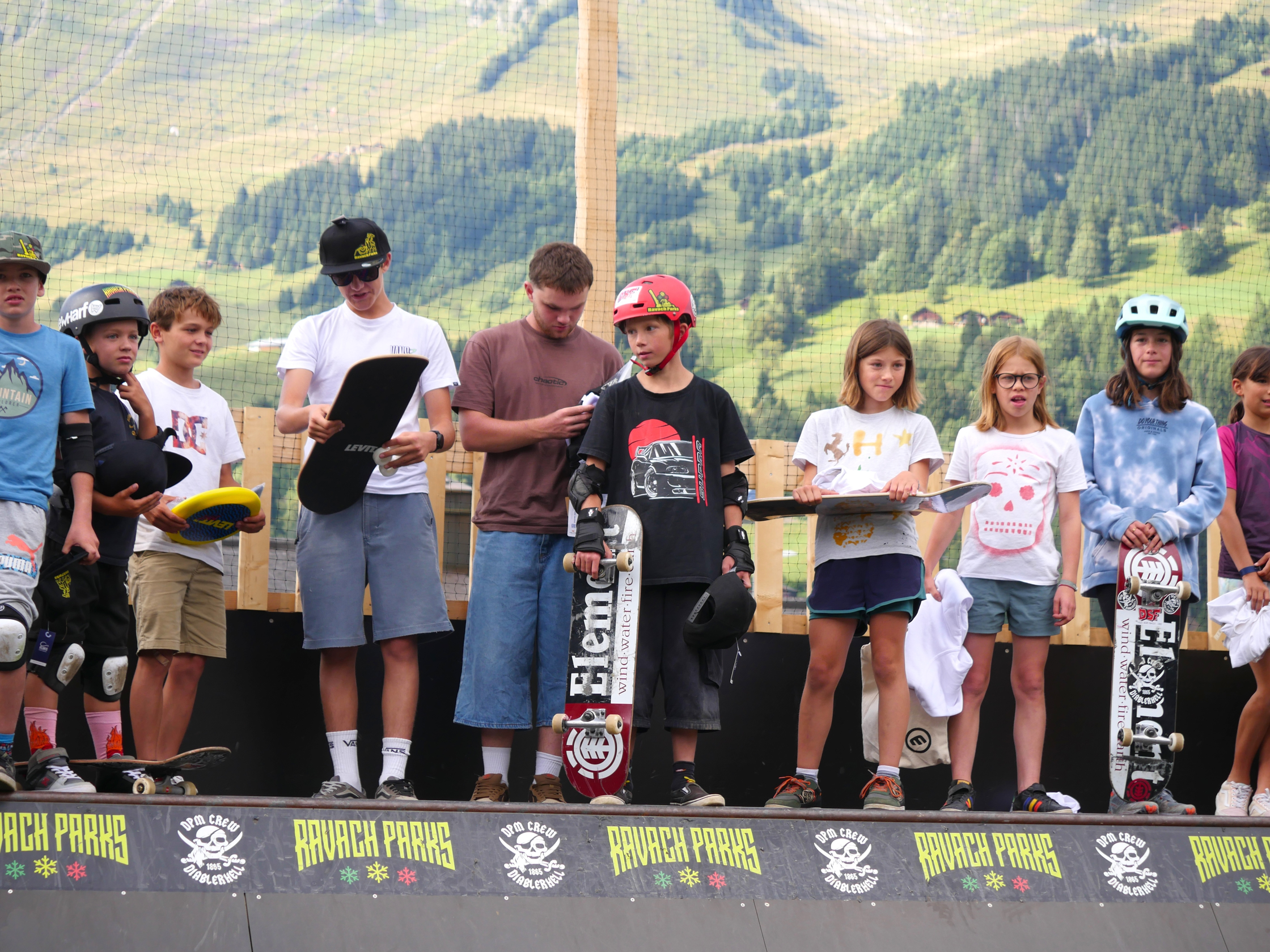 Devil Skate Family