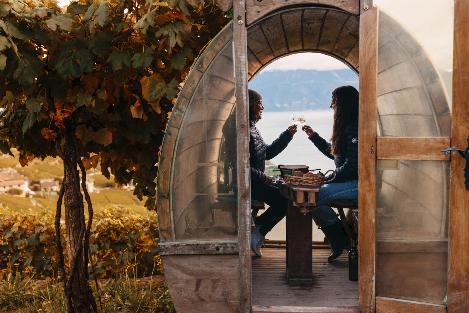 Fullscreen Header Image