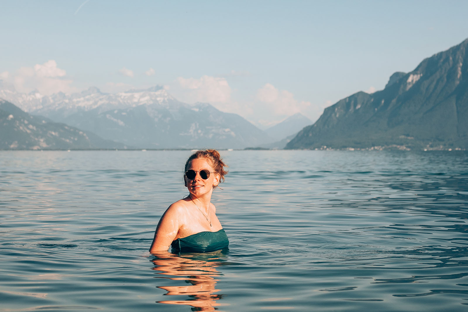 Fullscreen Header Image