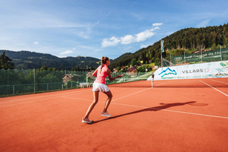 Sports Centre tennis courts in Villars