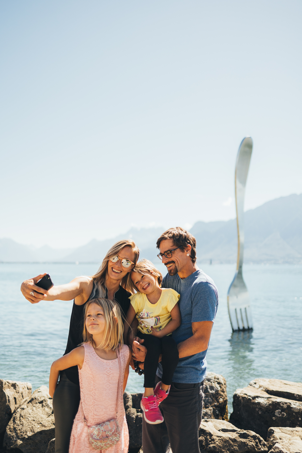 Photo break in front of the giant fork
