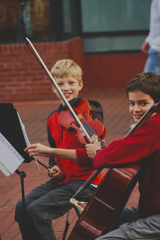 Ein Konzert von Kindern erträumt, komponiert und gespielt