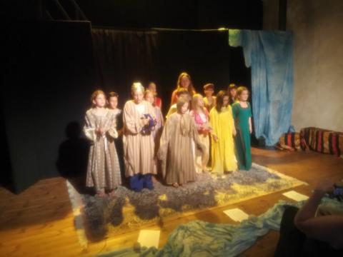 Stage théâtre et chant de mademoiselle F