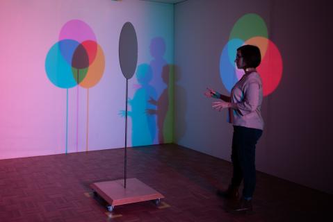 Exposition « Expérimentez la couleur ! » au Sensorium