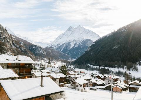 Village hivernal – Évolène