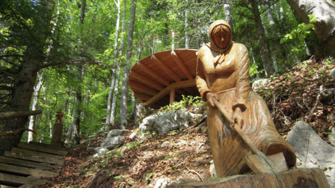 Sentier des sculptures du Mont Sujet