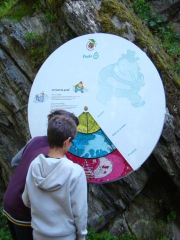 Sentier « Charlotte la marmotte » sur le Bisse du Trient
