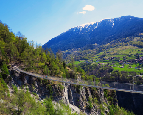 Balade vers les sources chaudes de Combioula