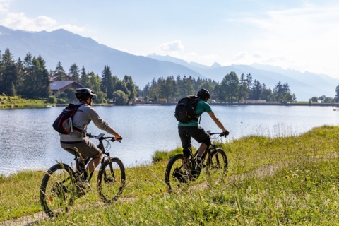 Tour des villages à e-bike – Crans-Montana