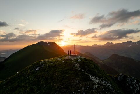Lever du soleil gourmand aux Paccots (FR)