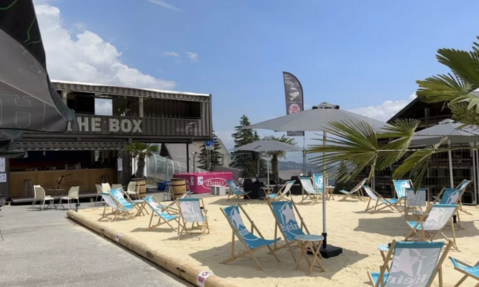 Anzère Plage :  la Dili Beach