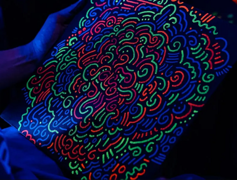 Paint in the dark experience – Genève
