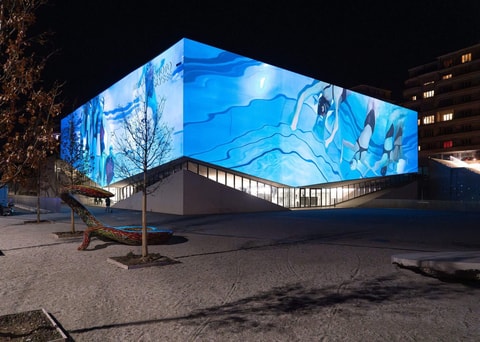 Projections XXL sur les murs de Photo Elysée