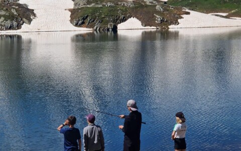 Initiation à la pêche aux lacs de Fenêtre (VS)