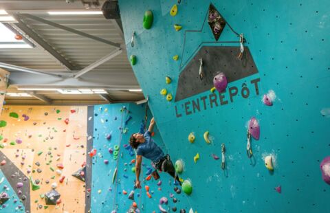 L&rsquo;Entrepôt – escalade et loisirs