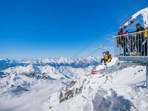 Tyrolienne du Mont-Fort – Mont4 Zipline