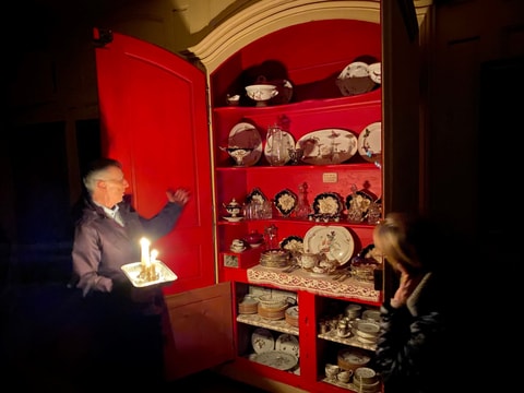 Visite du château d&rsquo;Oron au chandelier
