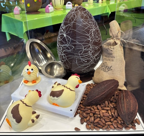 Pâques en chocolat au centre Migros 1032 Romanel (VD)
