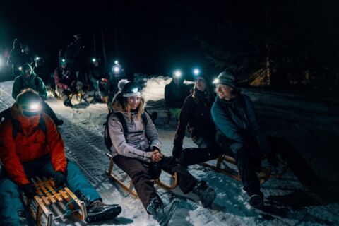Soirée nocturne au hameau de Colombire : raquettes, fondue et virée en luge