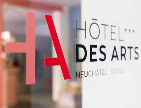 Hôtel des Arts***