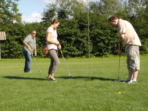 Swin-Golf à Tschugg