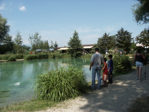 Fischerei-Park à Worben
