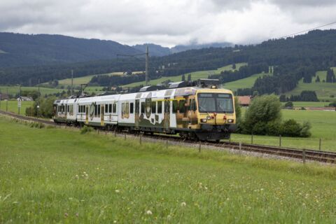 Un nouveau train entre en gare de Fribourg… et il sent bon le fromage !